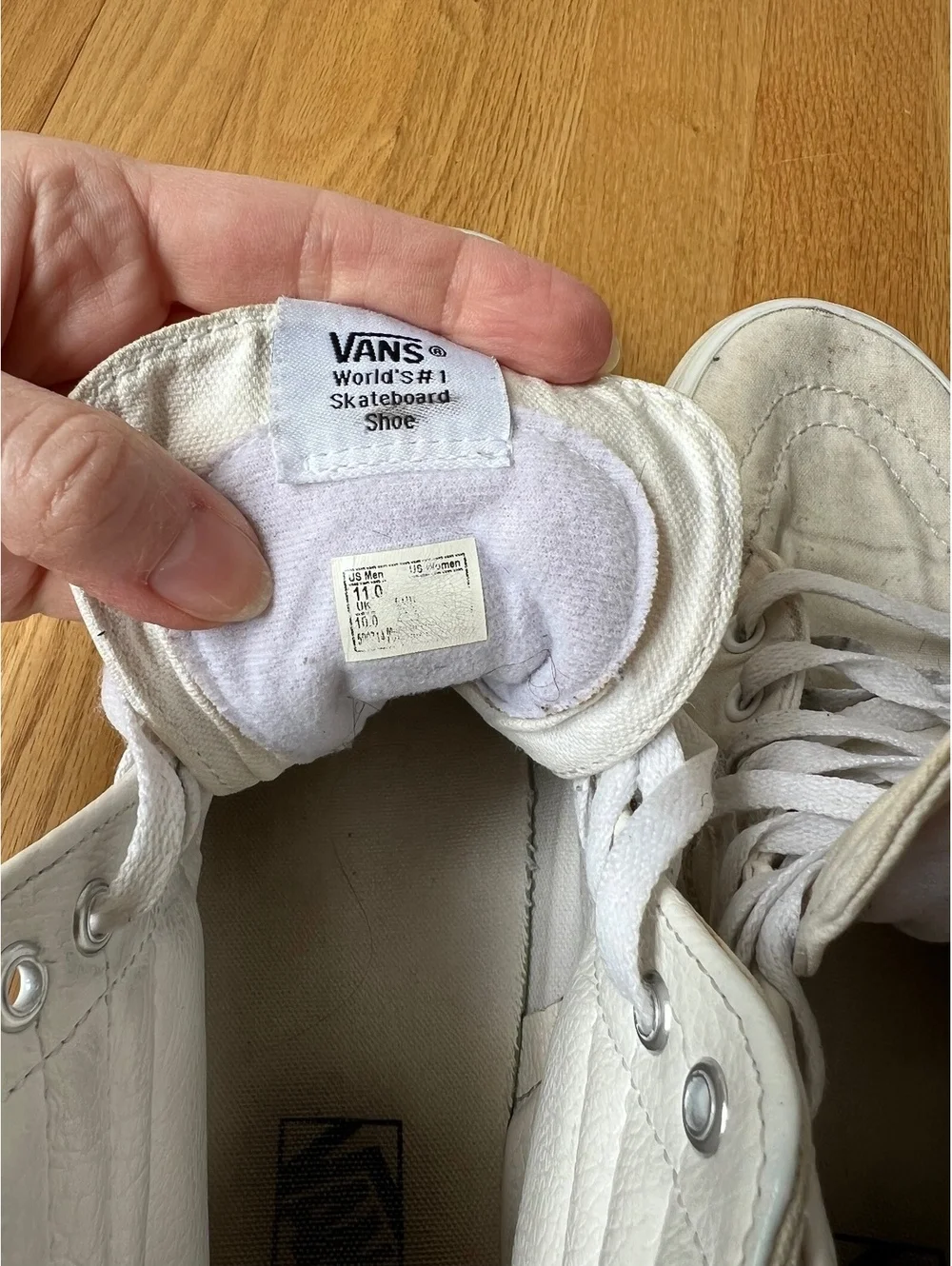 Vans Sk8-Hi True White Canvas High Top Sneakers Men’s 11 Women’s 12.5
